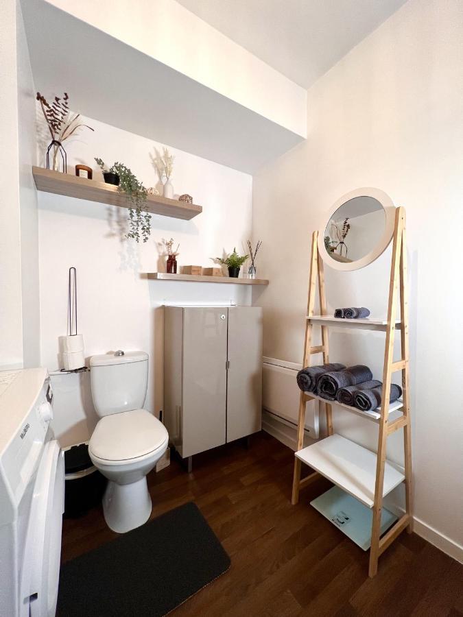 "Moonlight" Gare A 10Min De Paris, Wifi, Terrasse , Parking Lägenhet Argenteuil Exteriör bild
